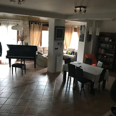 וילה Luce Castel di Guido